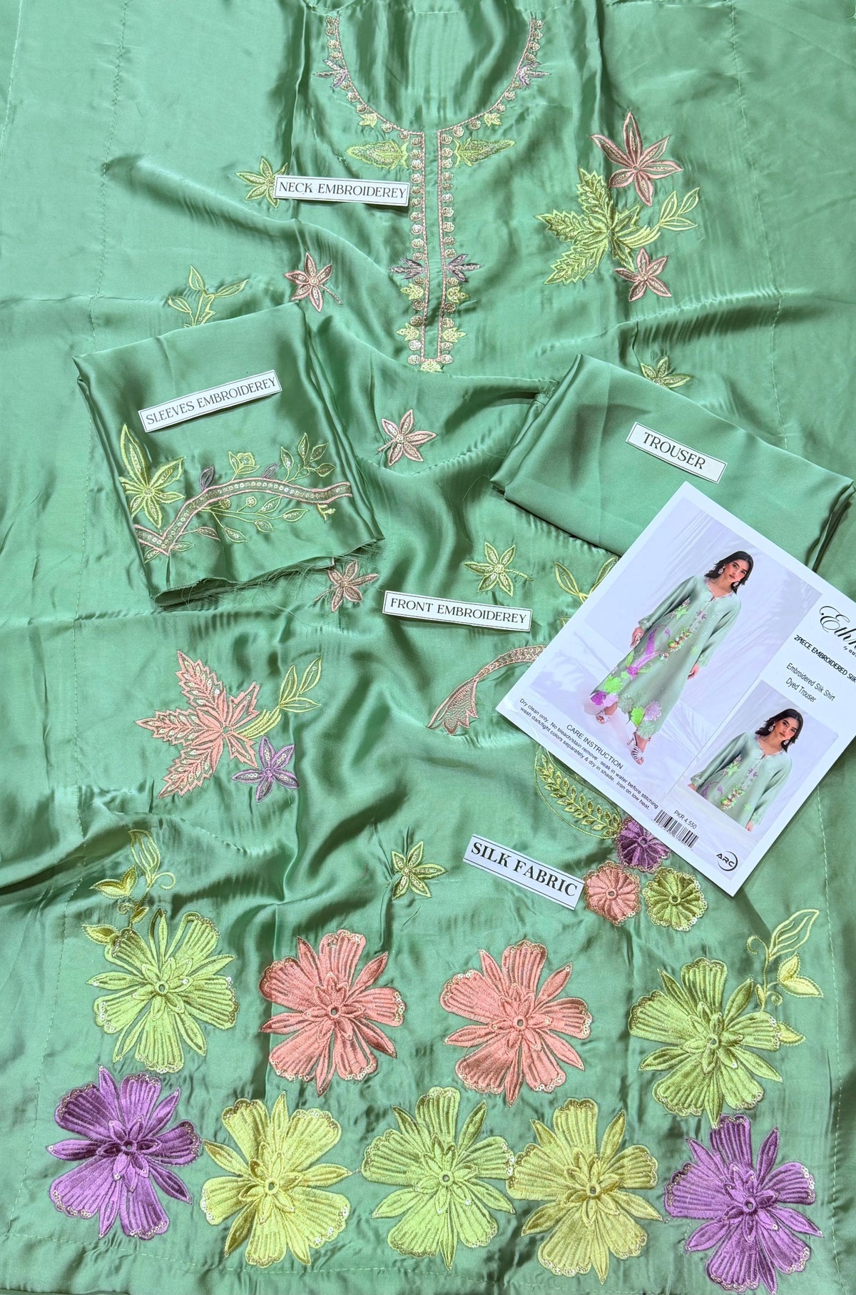 ETHNIC / LAAM – Shamoz Silk Embroidered 2PC