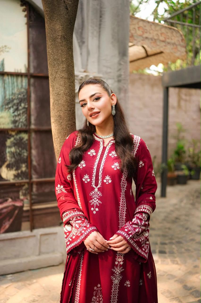 Dhanak Embroidered 3Pc Suit | IC-5209